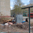 Свалка в центре двора - Газета Вперёд